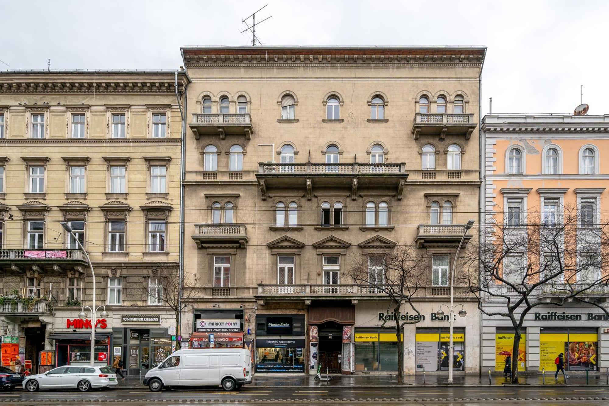 Appartamento Sweet Dreams At Oktogon Downtown Budapest Esterno foto